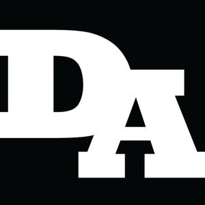 绿帽男再次给娇妻找黑人
